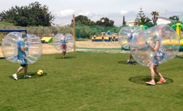 futbol y zorbing